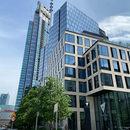 Space 2 Center ורשה